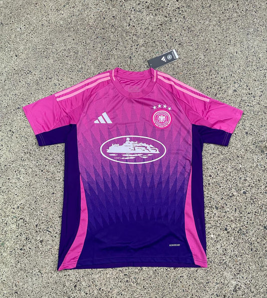 Camiseta Edición Especial Alemania x Corteiz