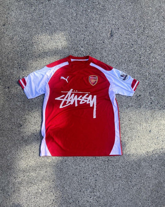 Camiseta Edición Especial Arsenal x Stussy