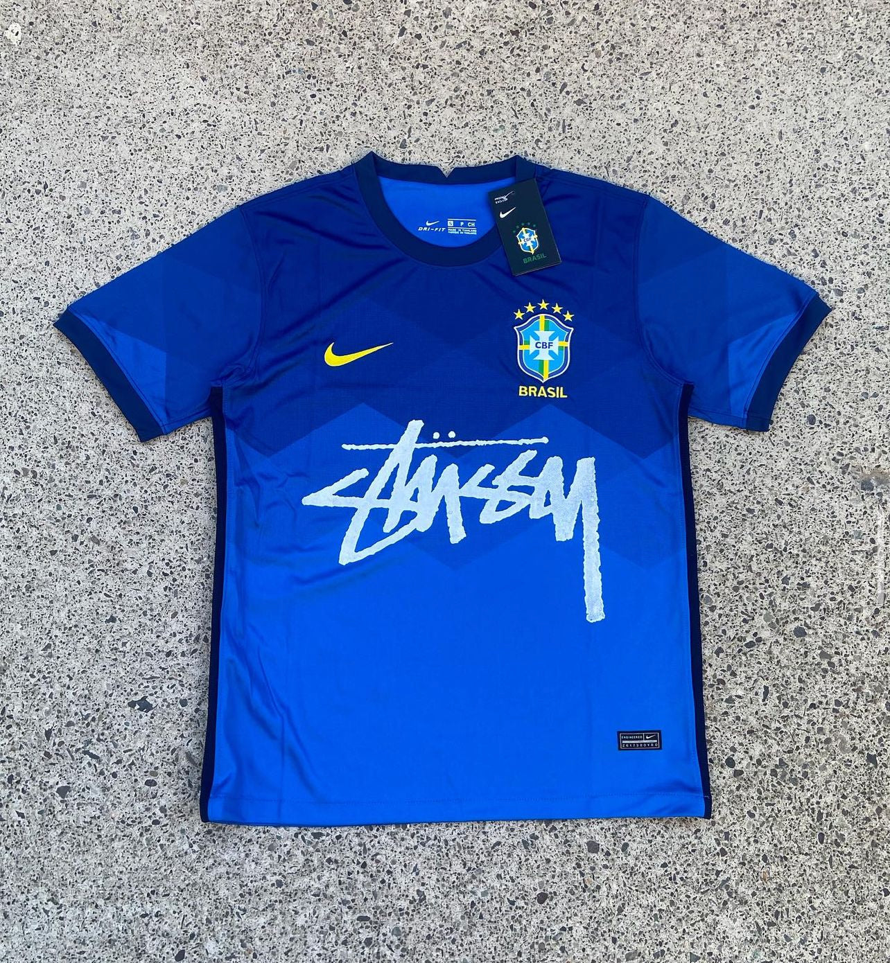 Camiseta Brasil Edición Especial Stussy