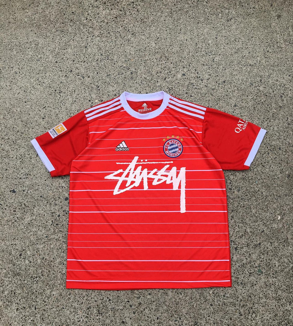 Camiseta Bayer Edición Especial Stussy