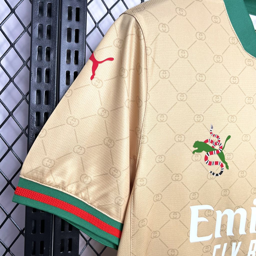Camiseta Edición Especial Milán x Gucci
