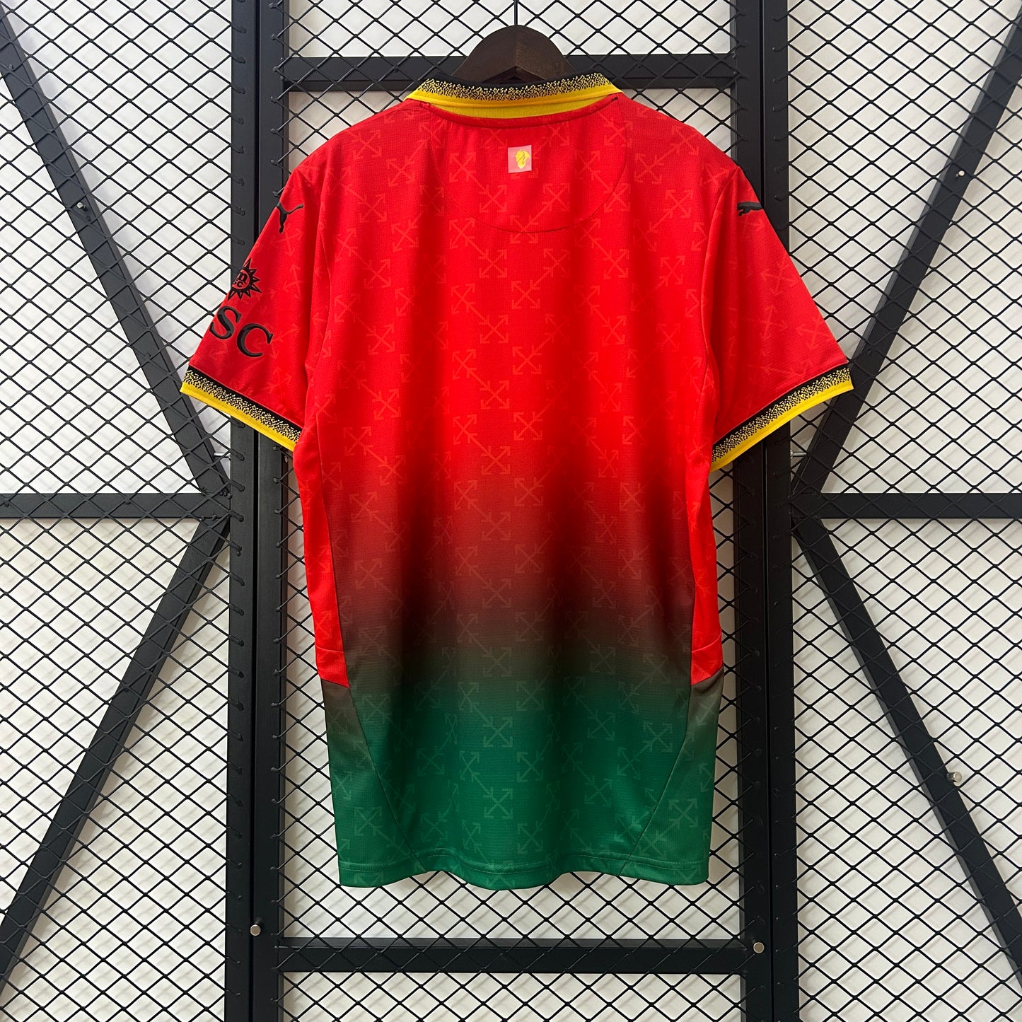 Camiseta Edición Especial Milán x Off White